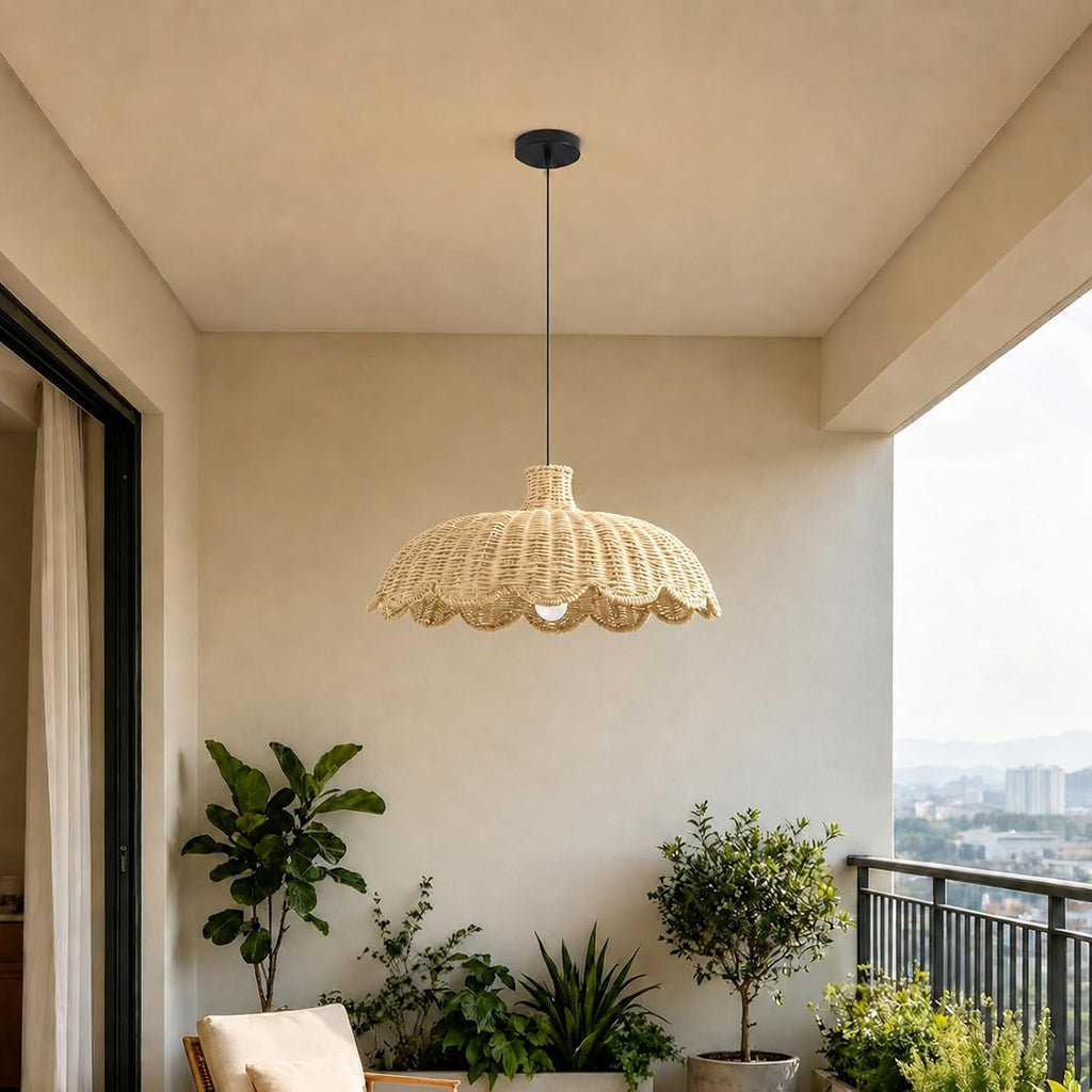 Scalloped Rattan Shade Dining‑Room Pendant Light