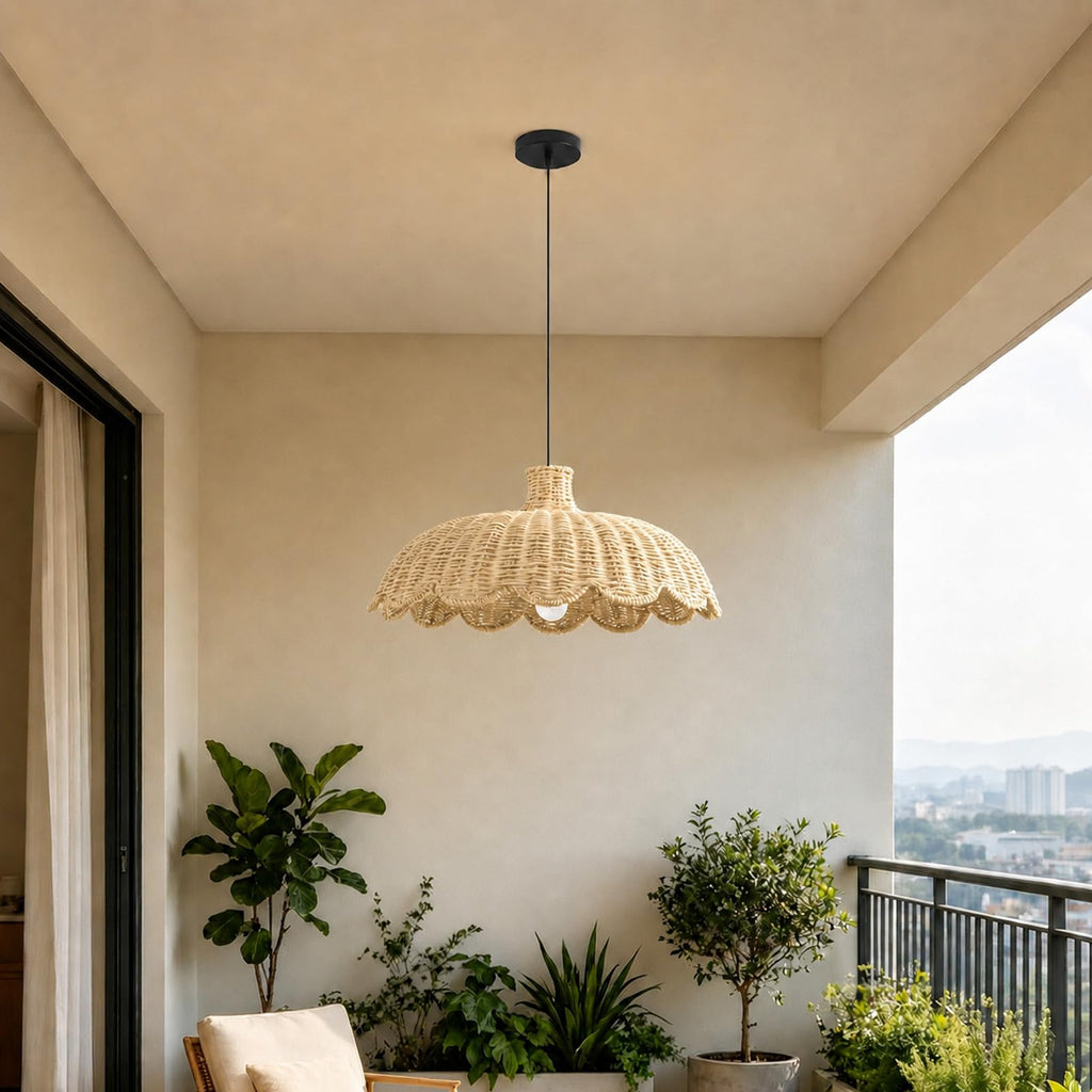 Scalloped Rattan Shade Dining‑Room Pendant Light